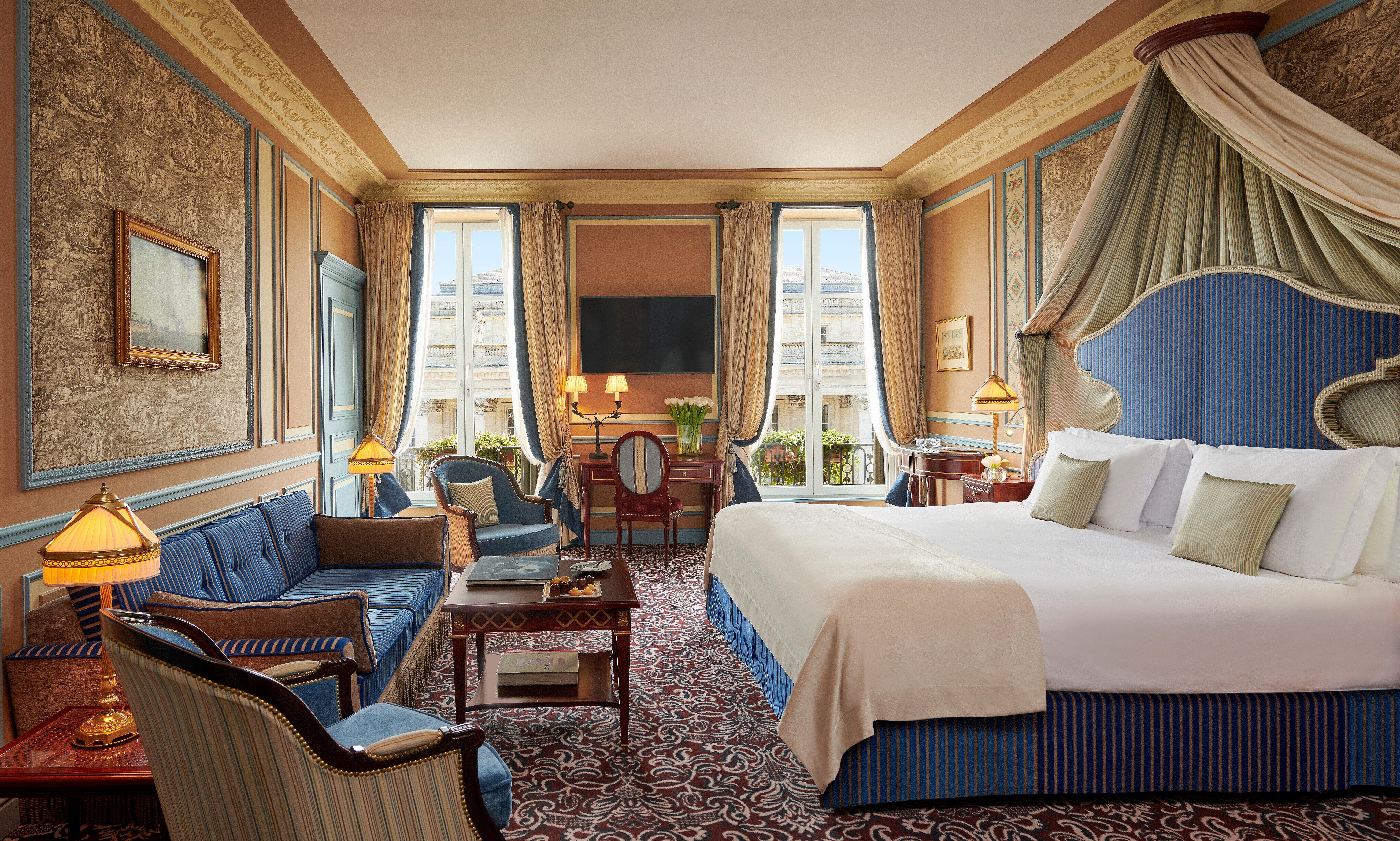 Intercontinental Bordeaux Le Grand Hotel By Ihg Dış mekan fotoğraf A suite at the hotel